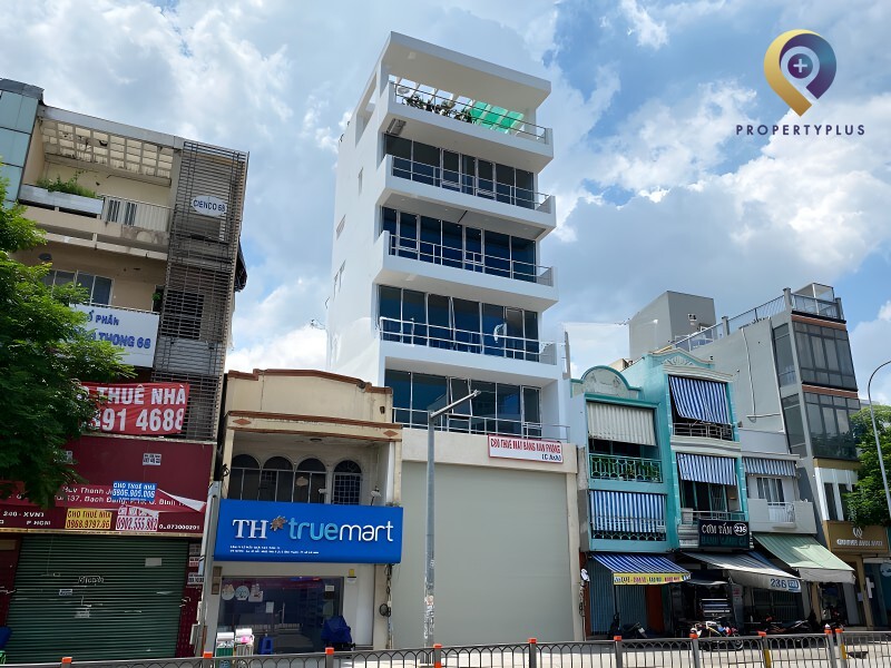 240 XVNT Building